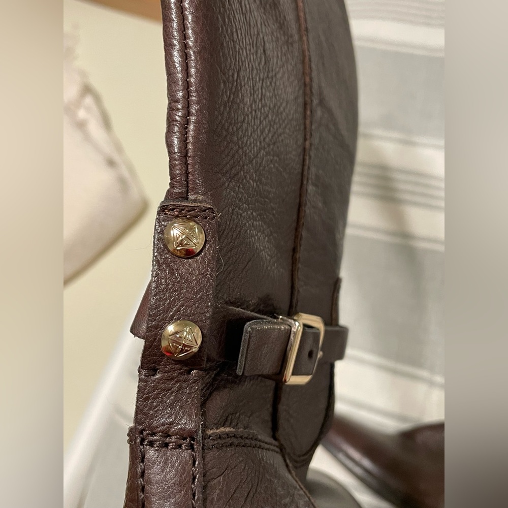 Antonio Melani Leather Boots. - Picture 6 of 9